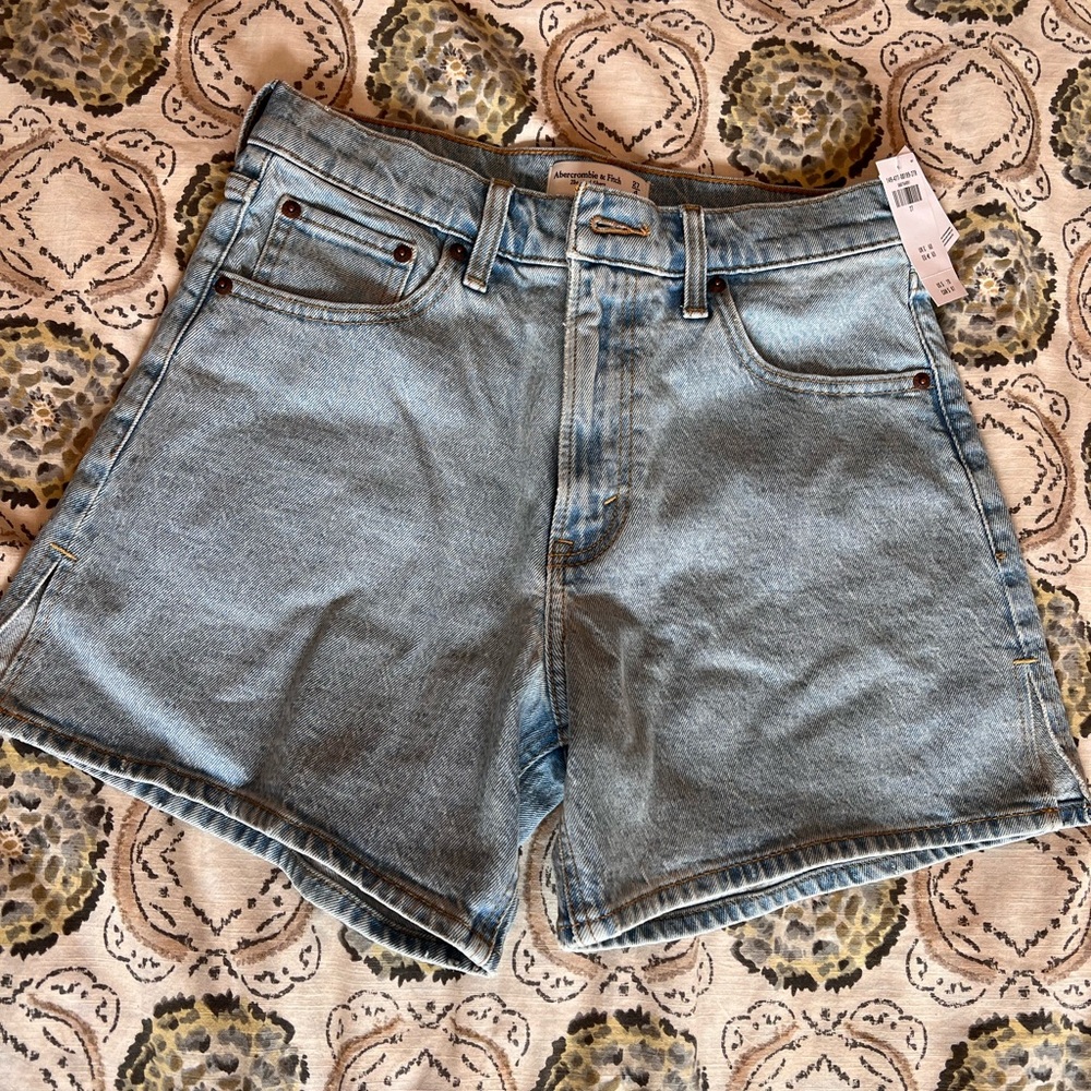Abercrombie High Rise Dad Shorts